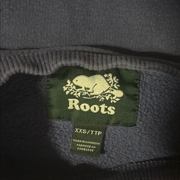 Roots Navy Fleece Pullover - Picture 2 of 3